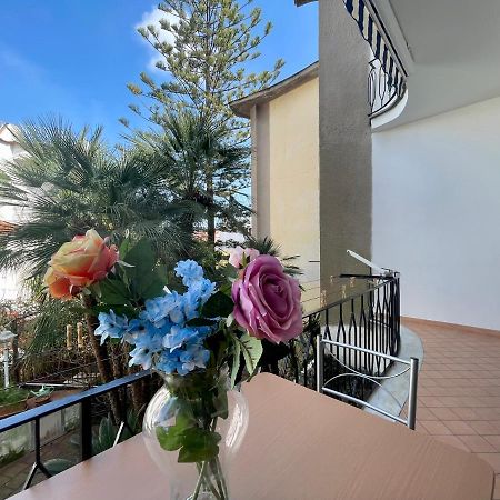 Casa Vacanze Mariafrancesca Ischia Bagian luar foto